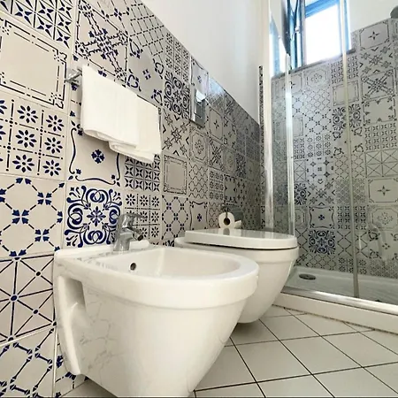 B&B Punta Sallustro 리파리