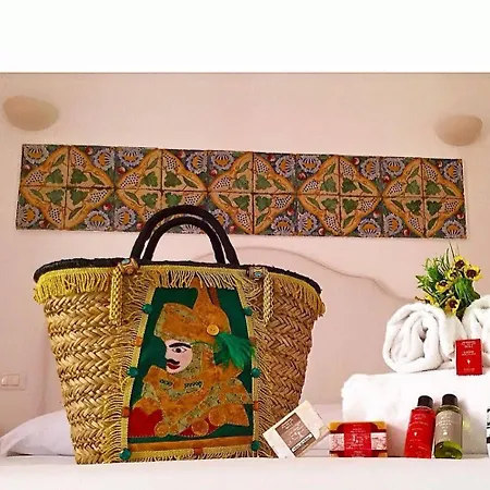 Bed and breakfast Punta Sallustro Lipari (Isola Lipari)