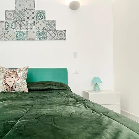 فندق مبيت وإفطار Punta Sallustro ليباري